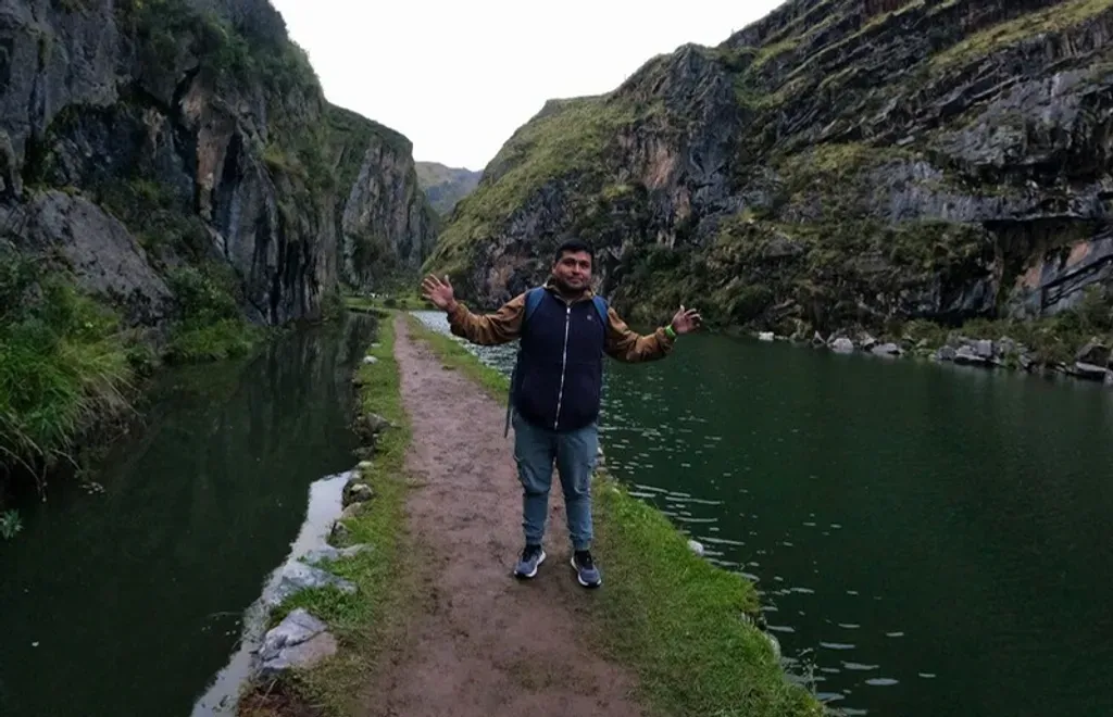 1D1N Laraos: Cañón de Shutco y Laguna de Cochapampa foto 3