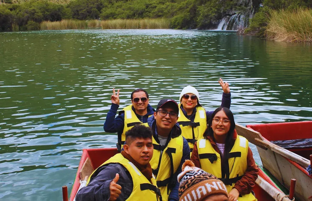 2D1N Huancaya y Laraos: Reserva Nor Yauyos Completa foto 2