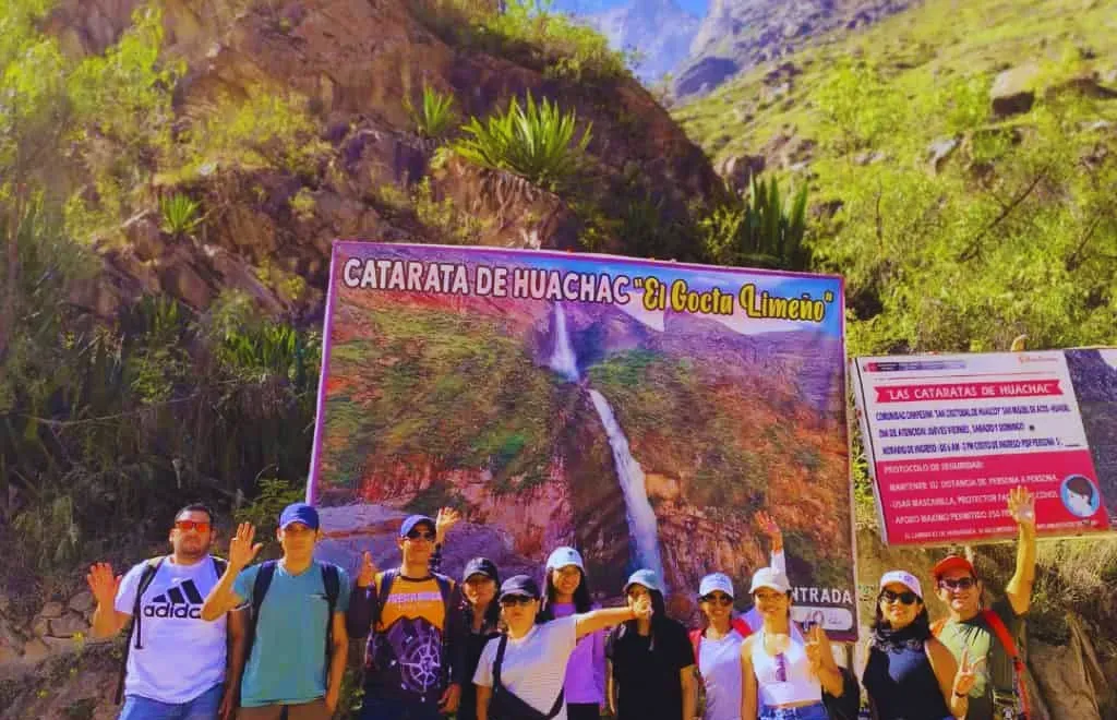 Full Day Catarata Huachac y Piscina Natural La Calichera foto 3