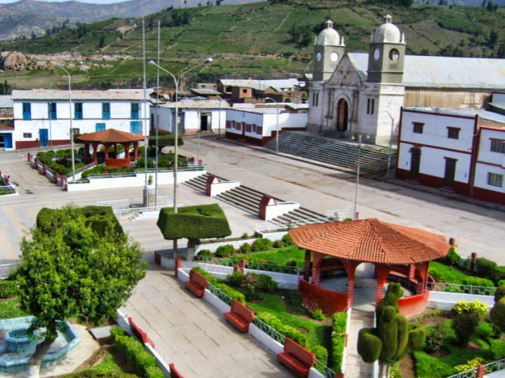 plaza de armas tarata tiaco tacna peru